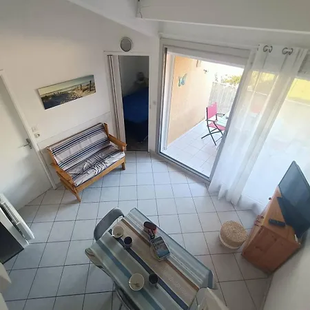 T2 Cabine, Mezzanine Pierre La 4oliv41 Apartment