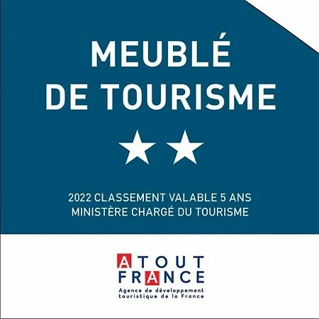 Apartment T2 Cabine, Mezzanine Pierre La 4oliv41 *